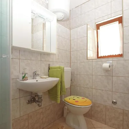 Fuer 3 Personen Ca 27 Qm In Pomer, Istrien Istrische Riviera